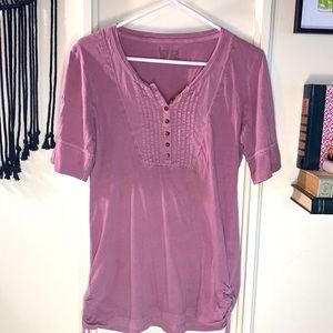 🍍Ruff Hewn Light Purple 3/4 Sleeve Top with small flaw at back of neck size M